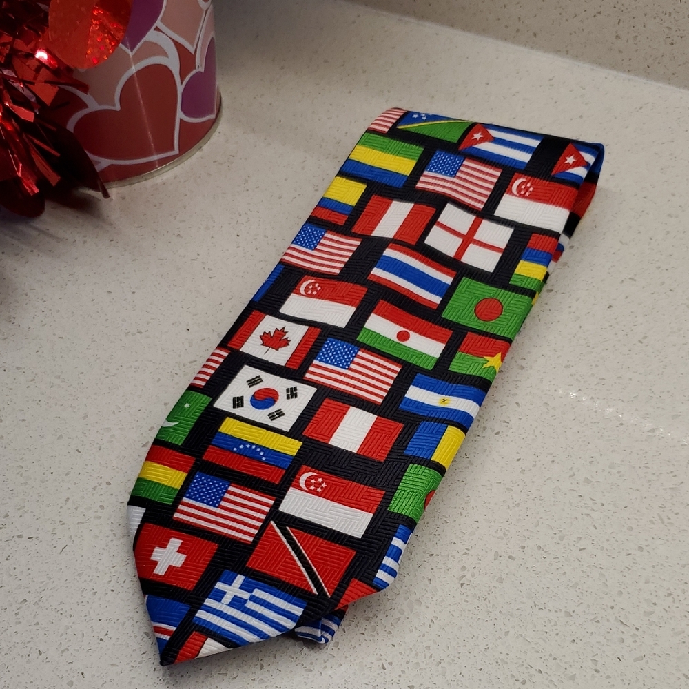 Multicolor Flag Pattern Tie